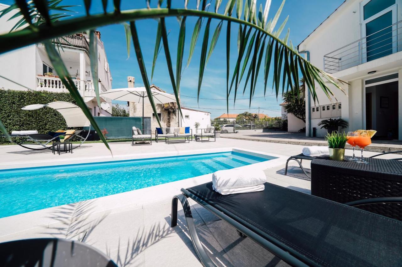 Bellamare Apartment