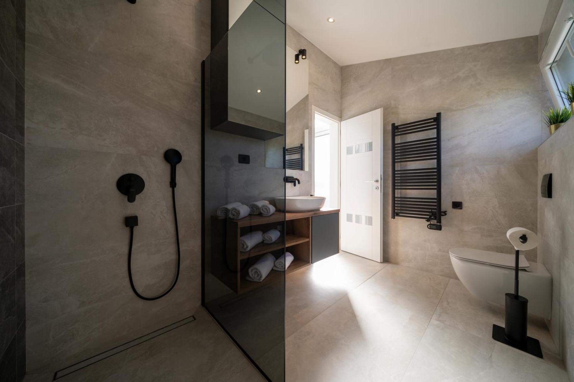 Bellamare Zara